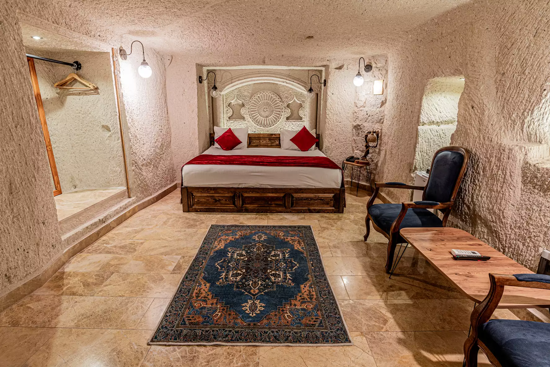 Room 203 - 2