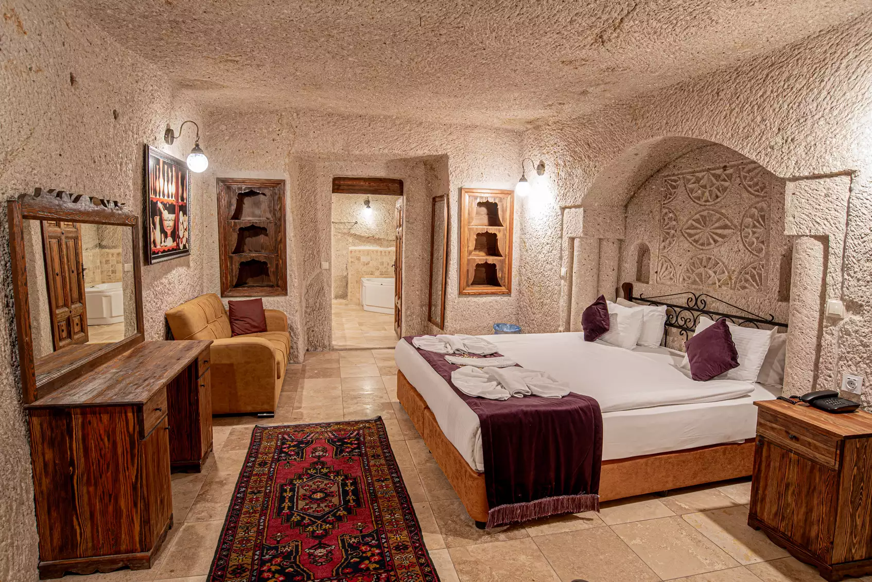 Room 401 - Dervish & Elegance Cave