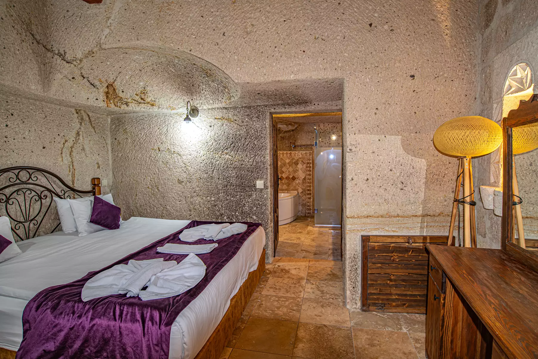 Room 502 - 4