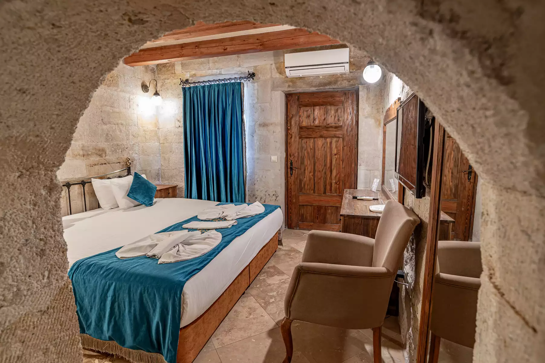 Room 601 - Dervish & Elegance Cave